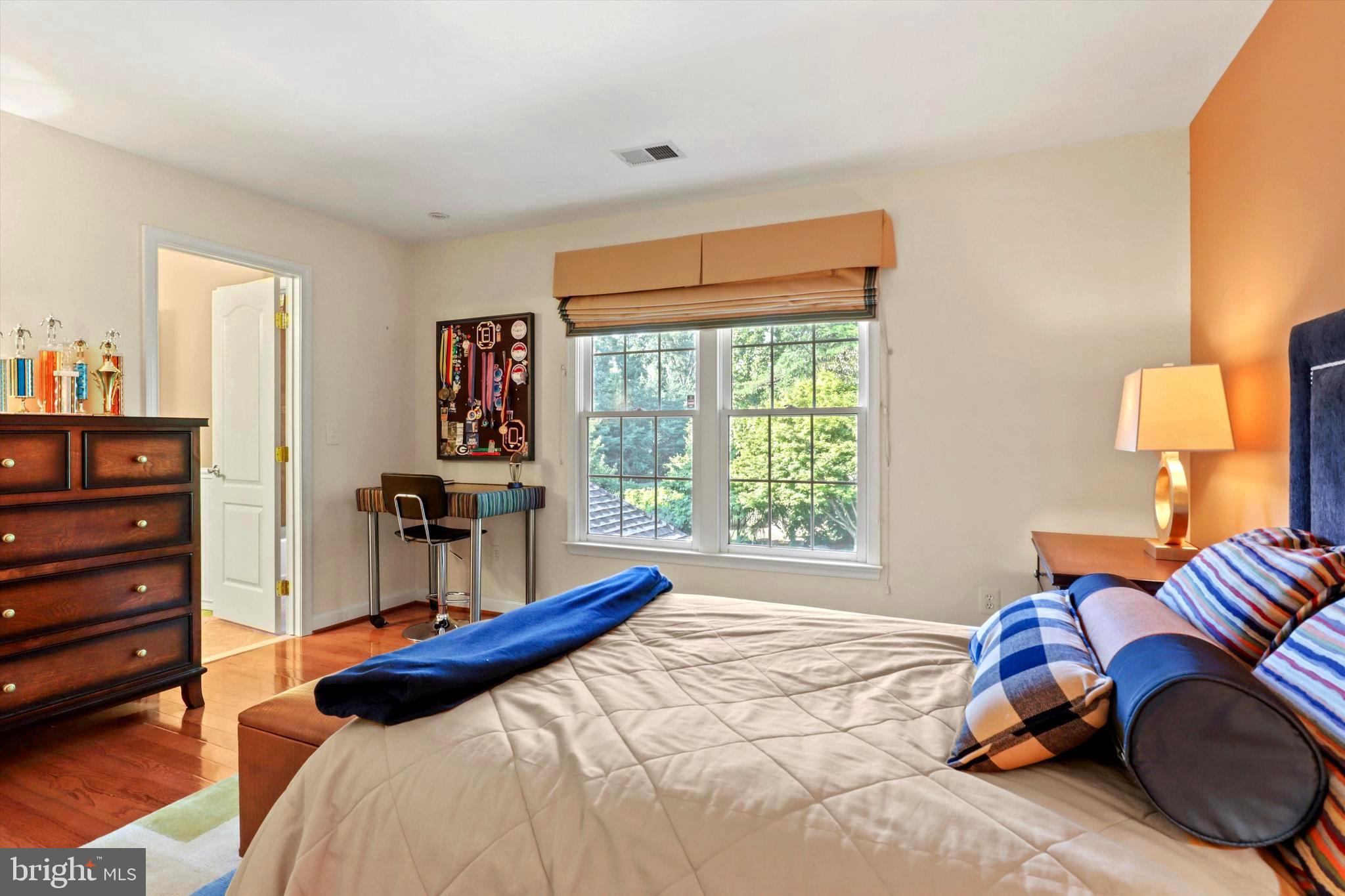 OAK HILL ESTATES - Residential