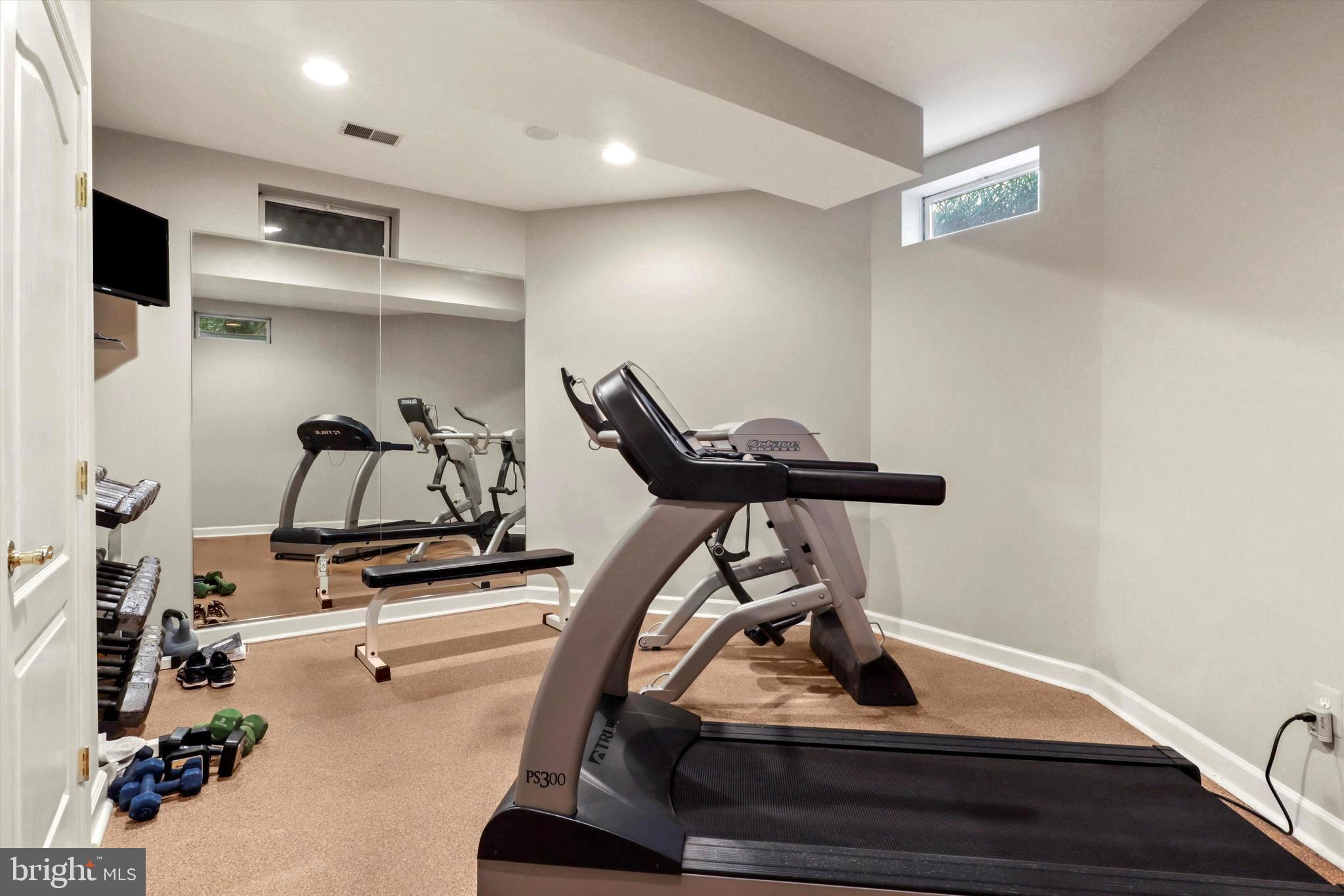 OAK HILL ESTATES - Residential