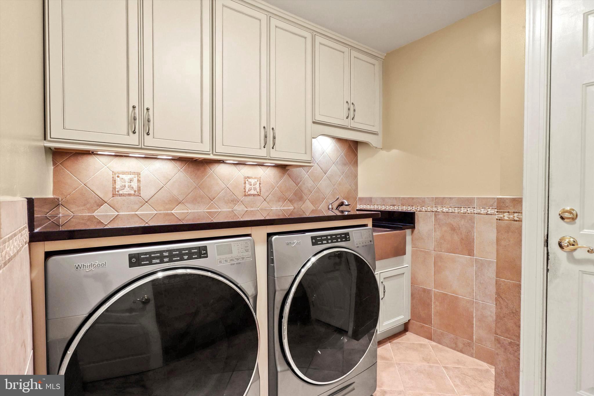 OAK HILL ESTATES - Residential