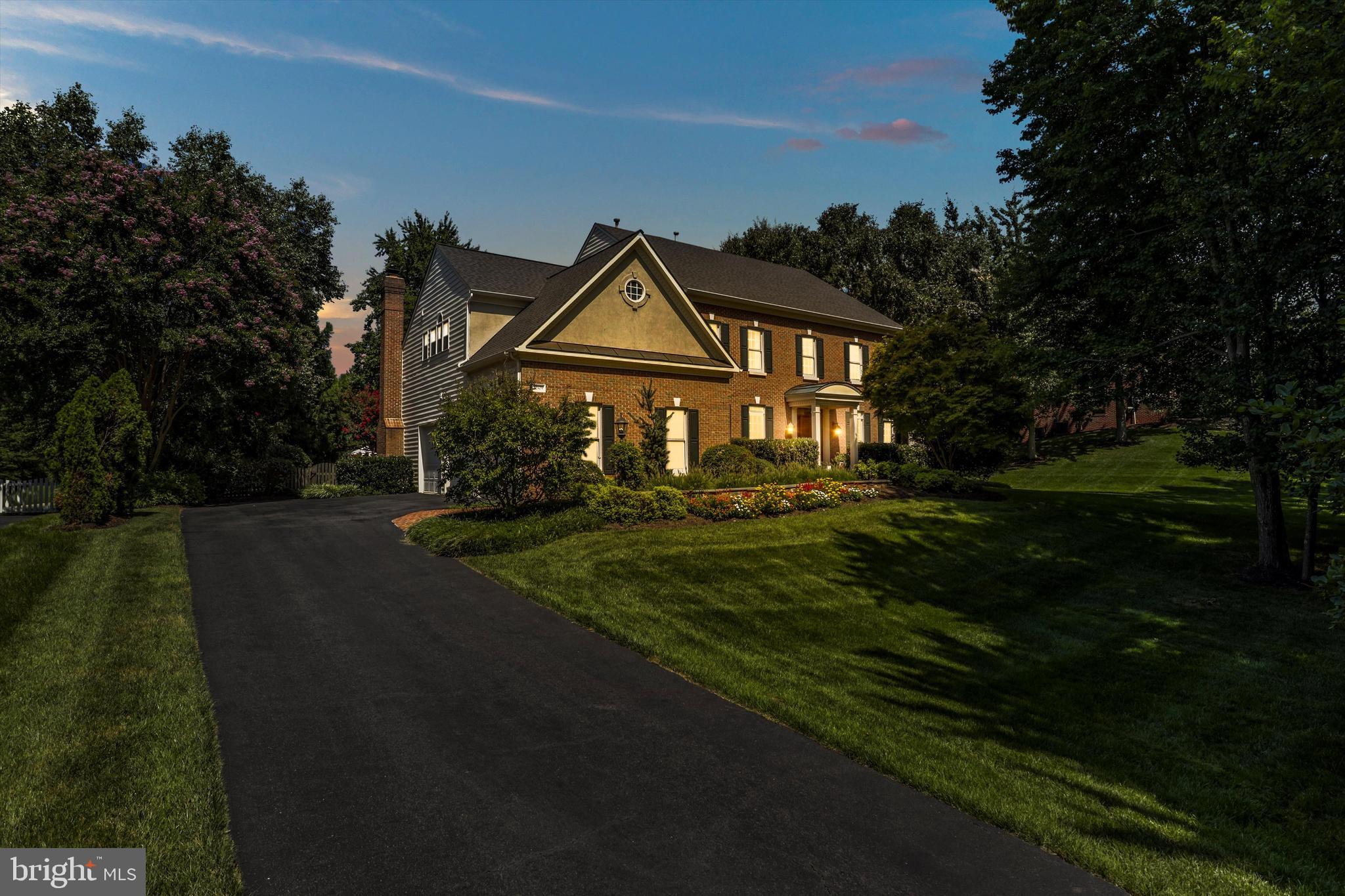 OAK HILL ESTATES - Residential