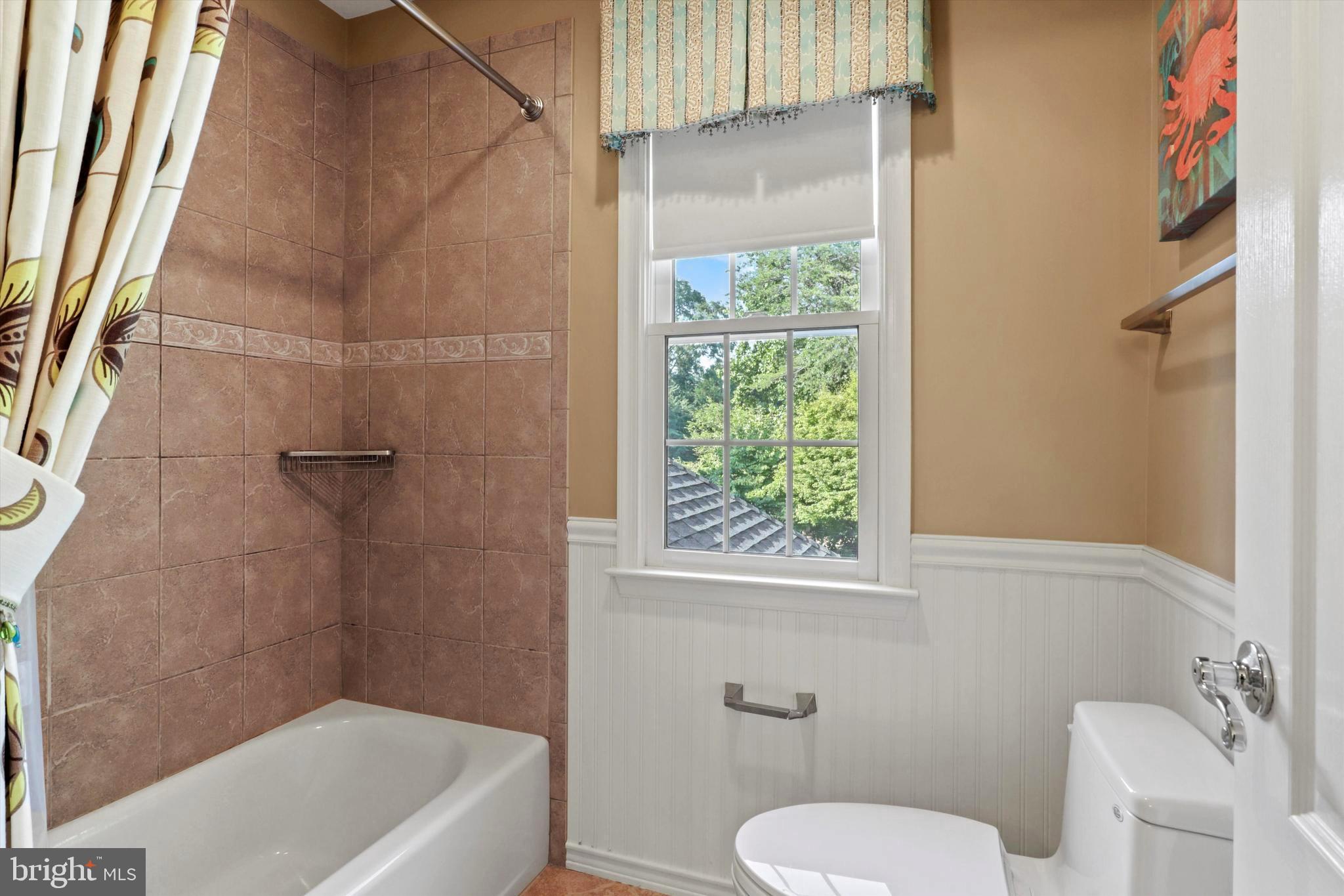 OAK HILL ESTATES - Residential