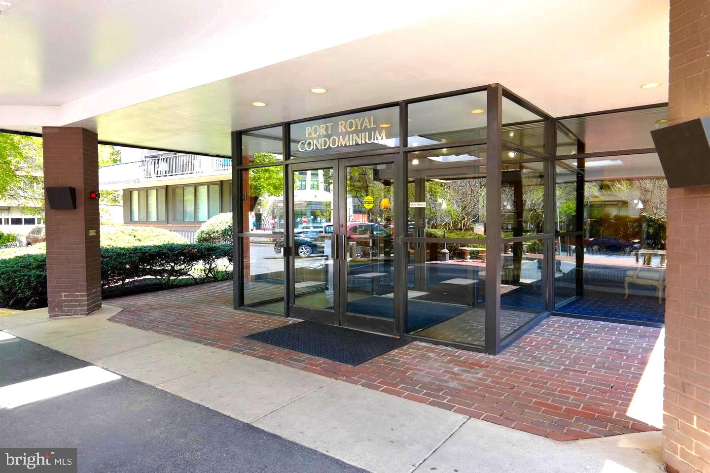 801 N PITT STREET 802