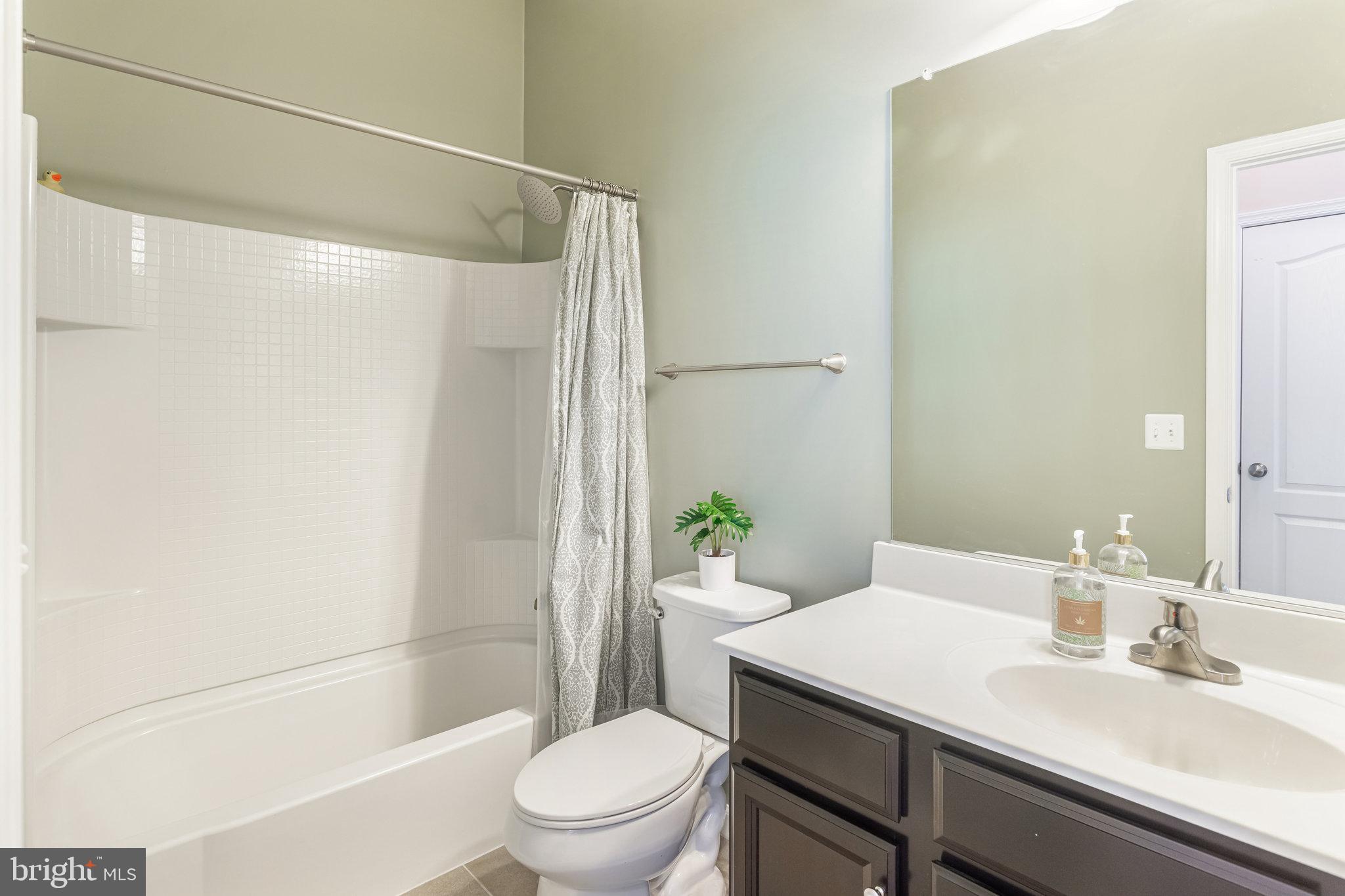 COLONIAL FORGE CONDOMINIUM - Residential