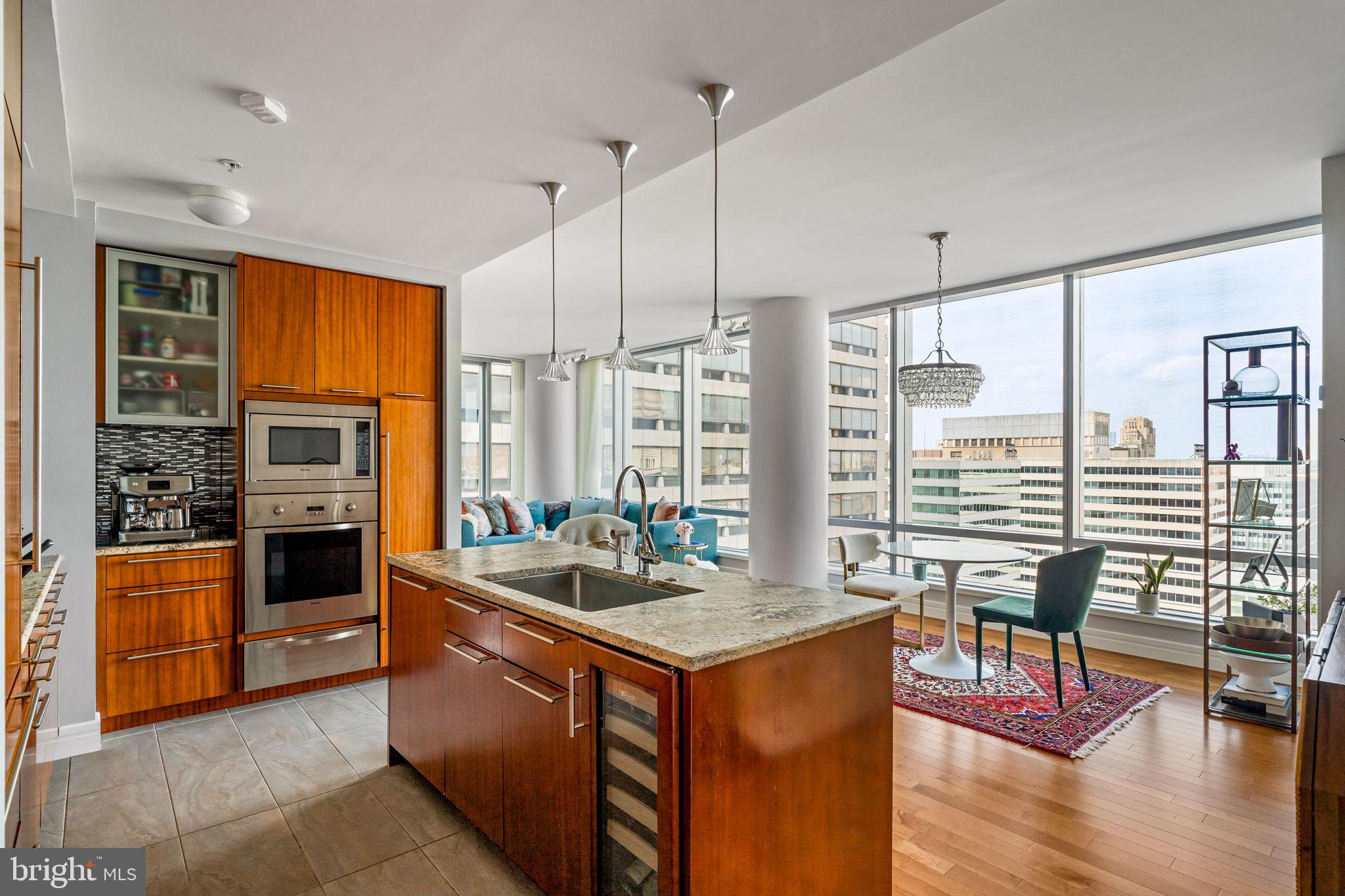 RITTENHOUSE SQUARE - Residential