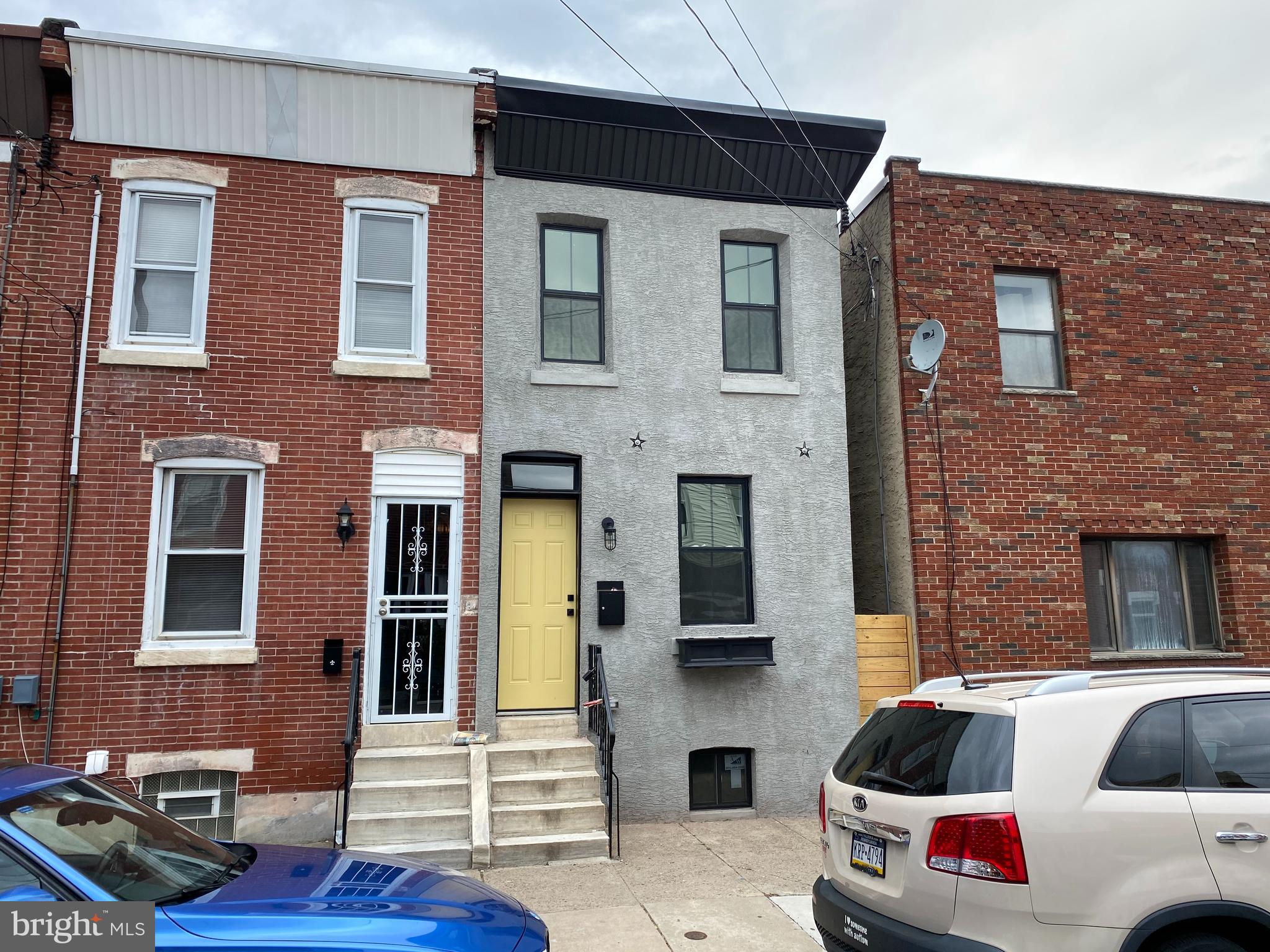 PORT RICHMOND - Residential Lease