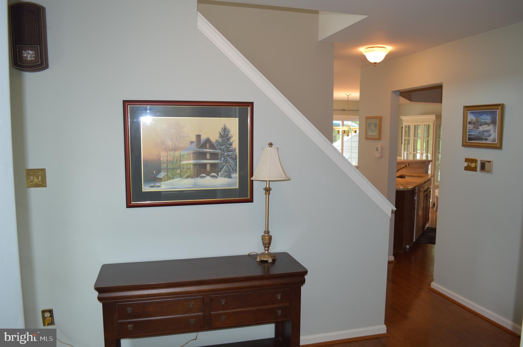 PONDS EDGE - Residential