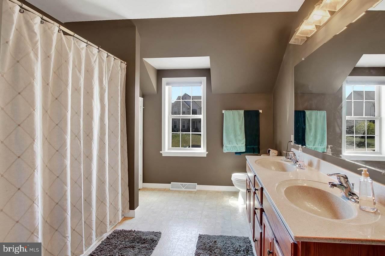 BENTLEY CROFT - Residential