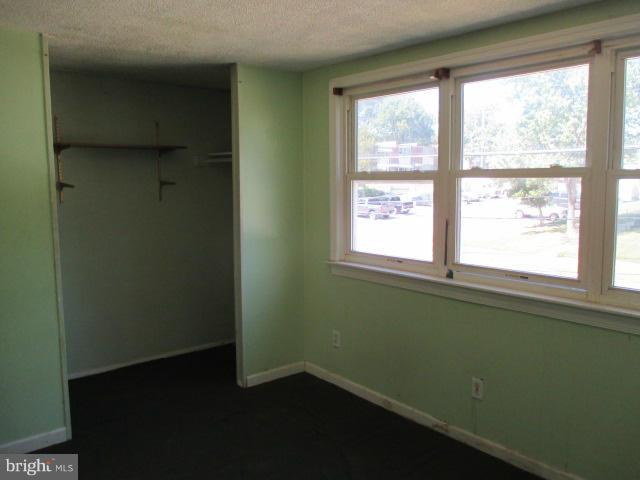 RIVERVIEW - Residential