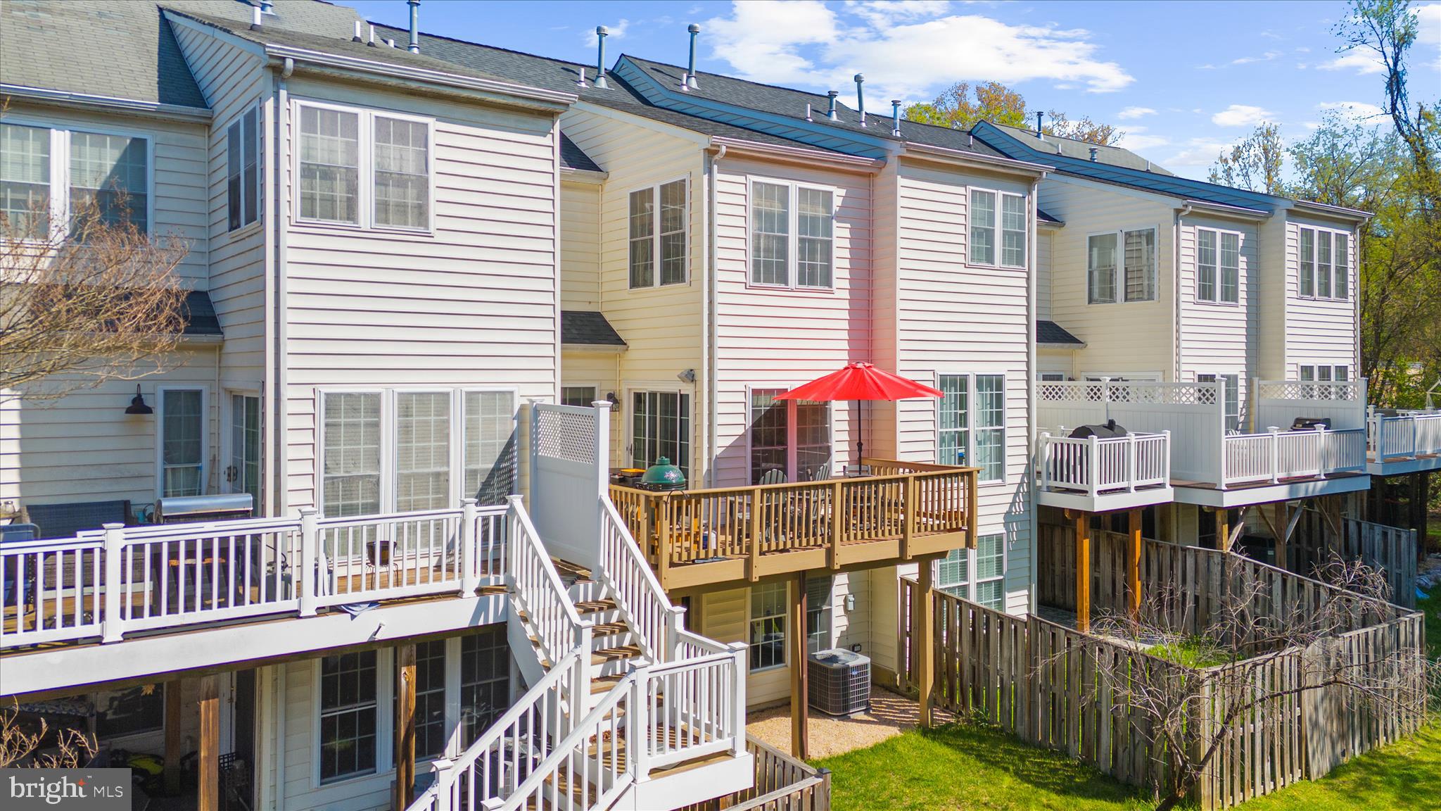 CROFTON MANOR - Residential