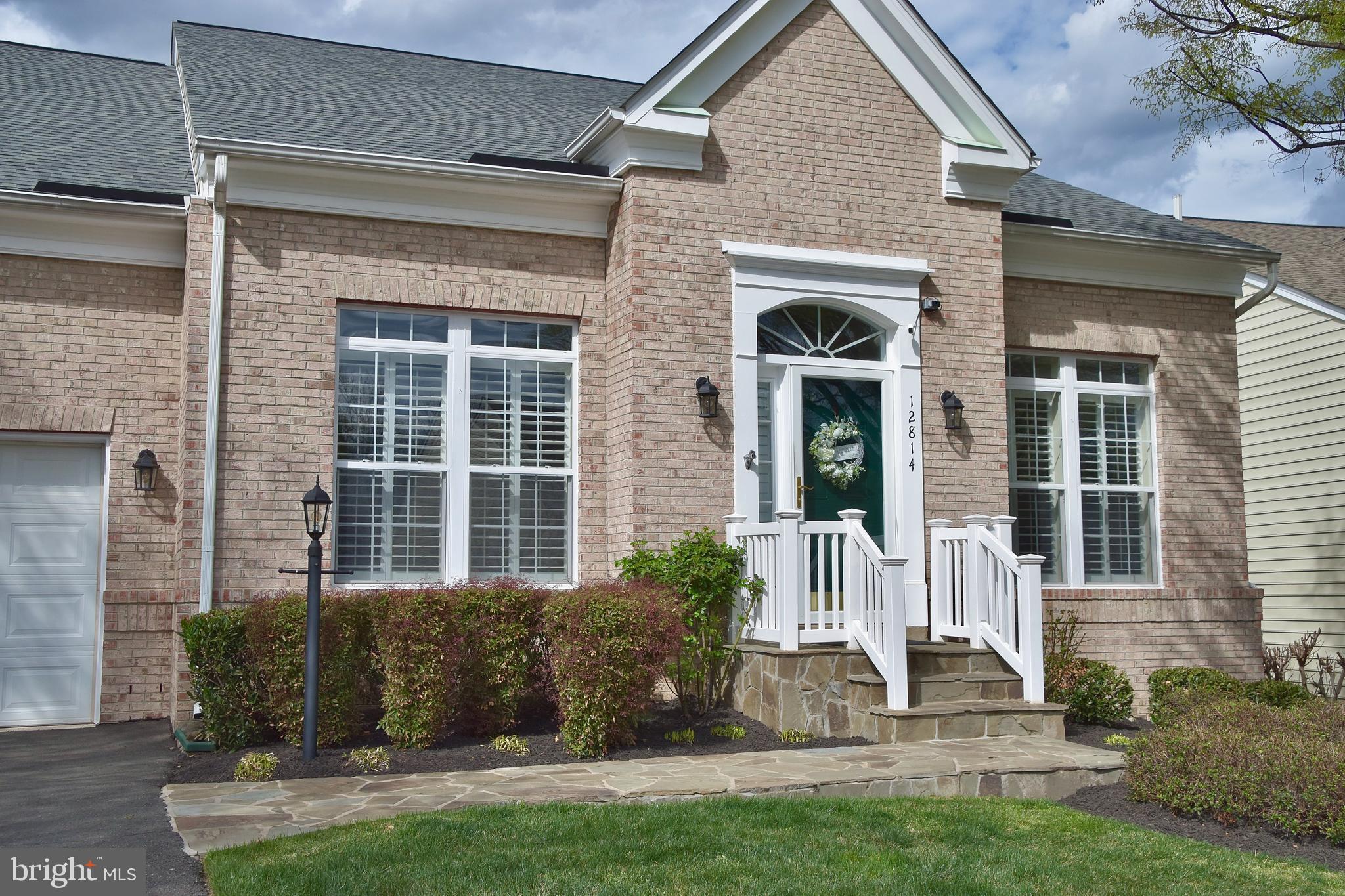 12814 ARNOT LANE