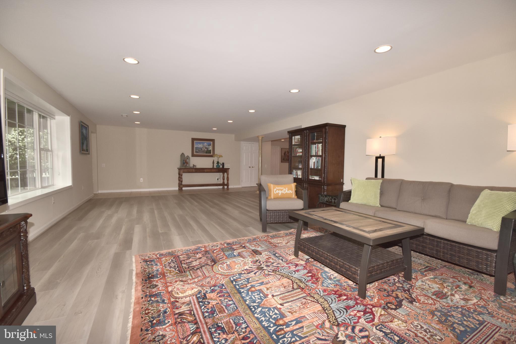 DUNBARTON - Residential