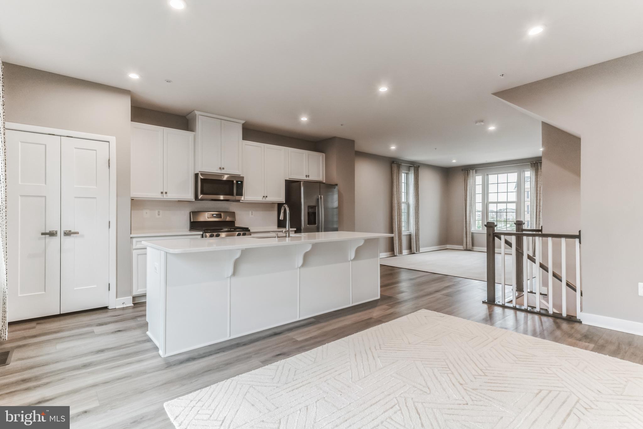 TIMOTHY BRANCH TOWNS - Residential Lease