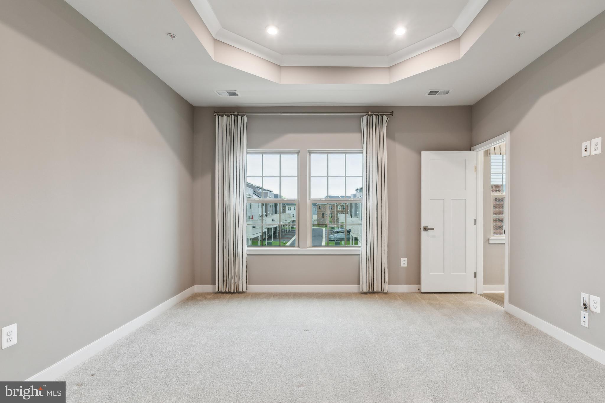 TIMOTHY BRANCH TOWNS - Residential Lease