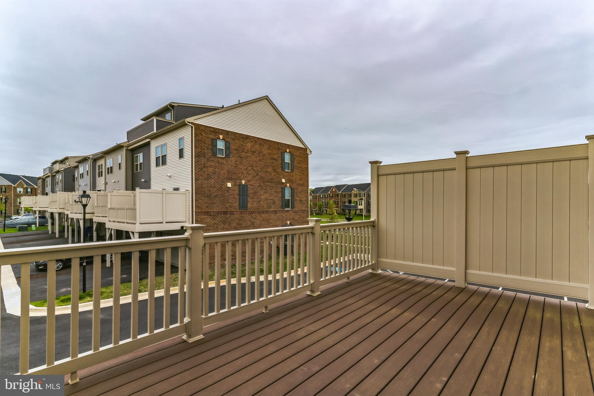 TIMOTHY BRANCH TOWNS - Residential Lease