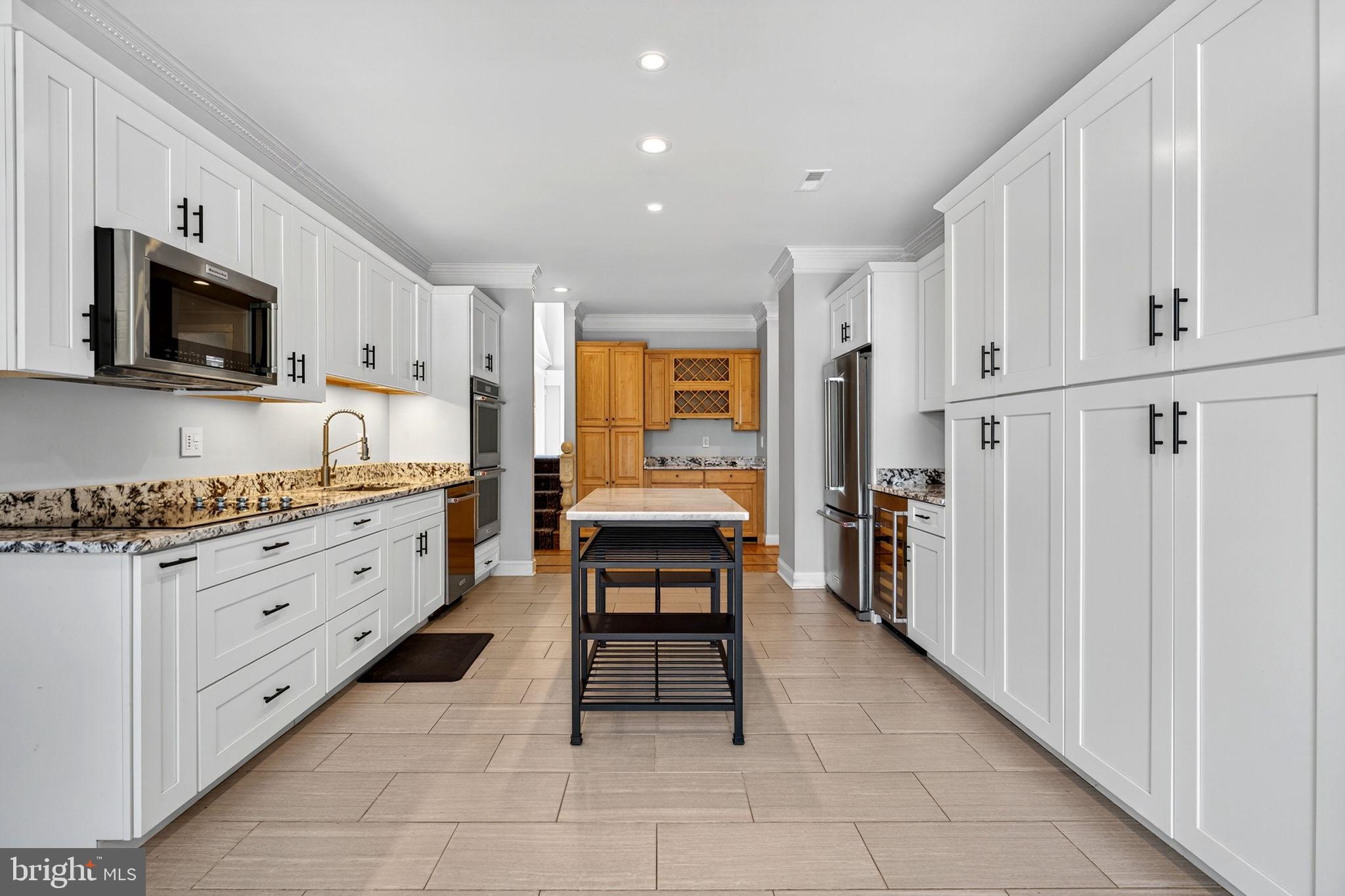 HIGHLANDS - Residential