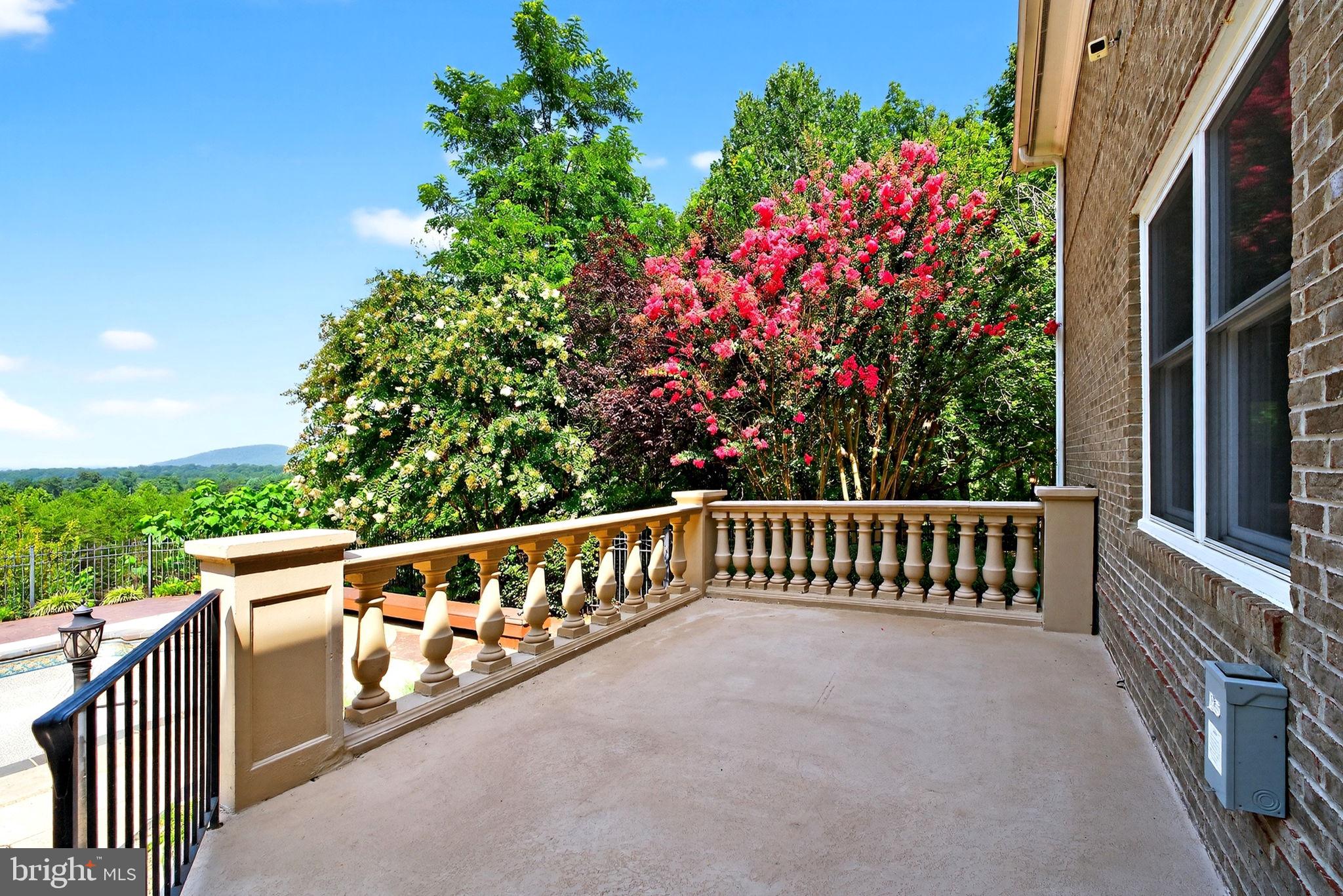 HIGHLANDS - Residential