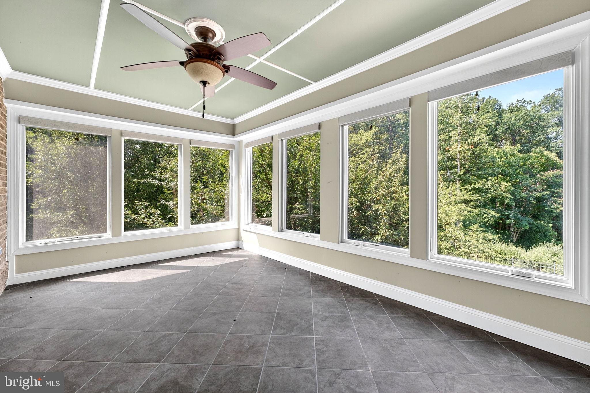 HIGHLANDS - Residential