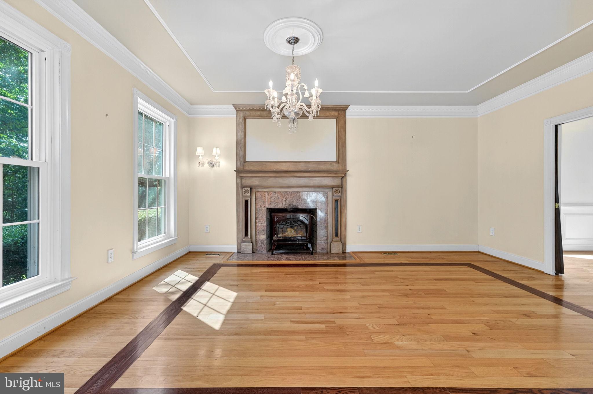 HIGHLANDS - Residential