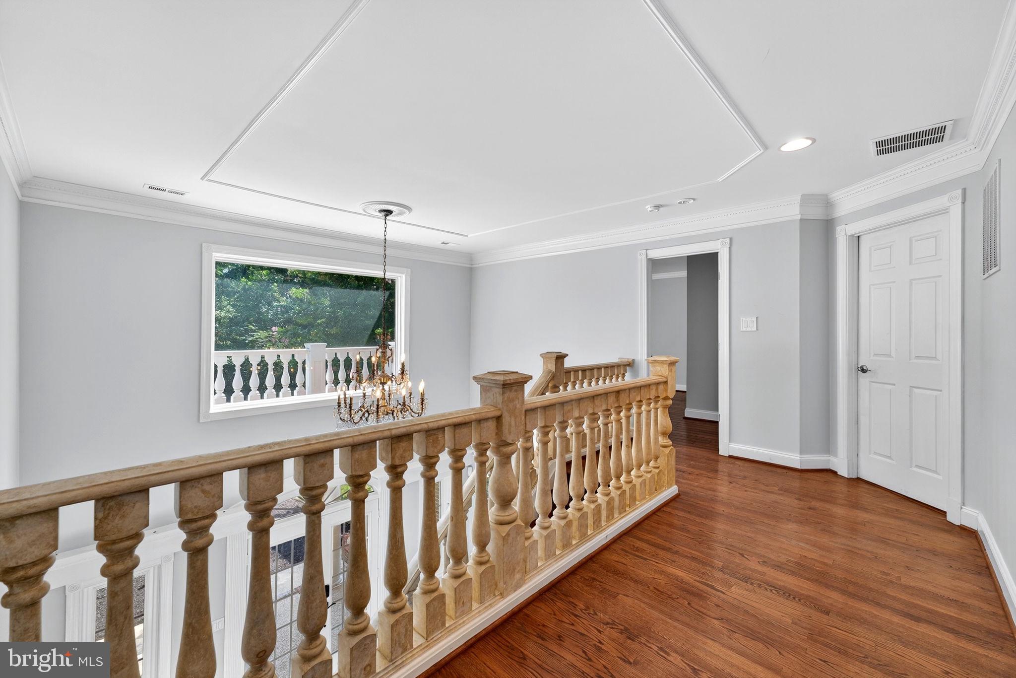 HIGHLANDS - Residential