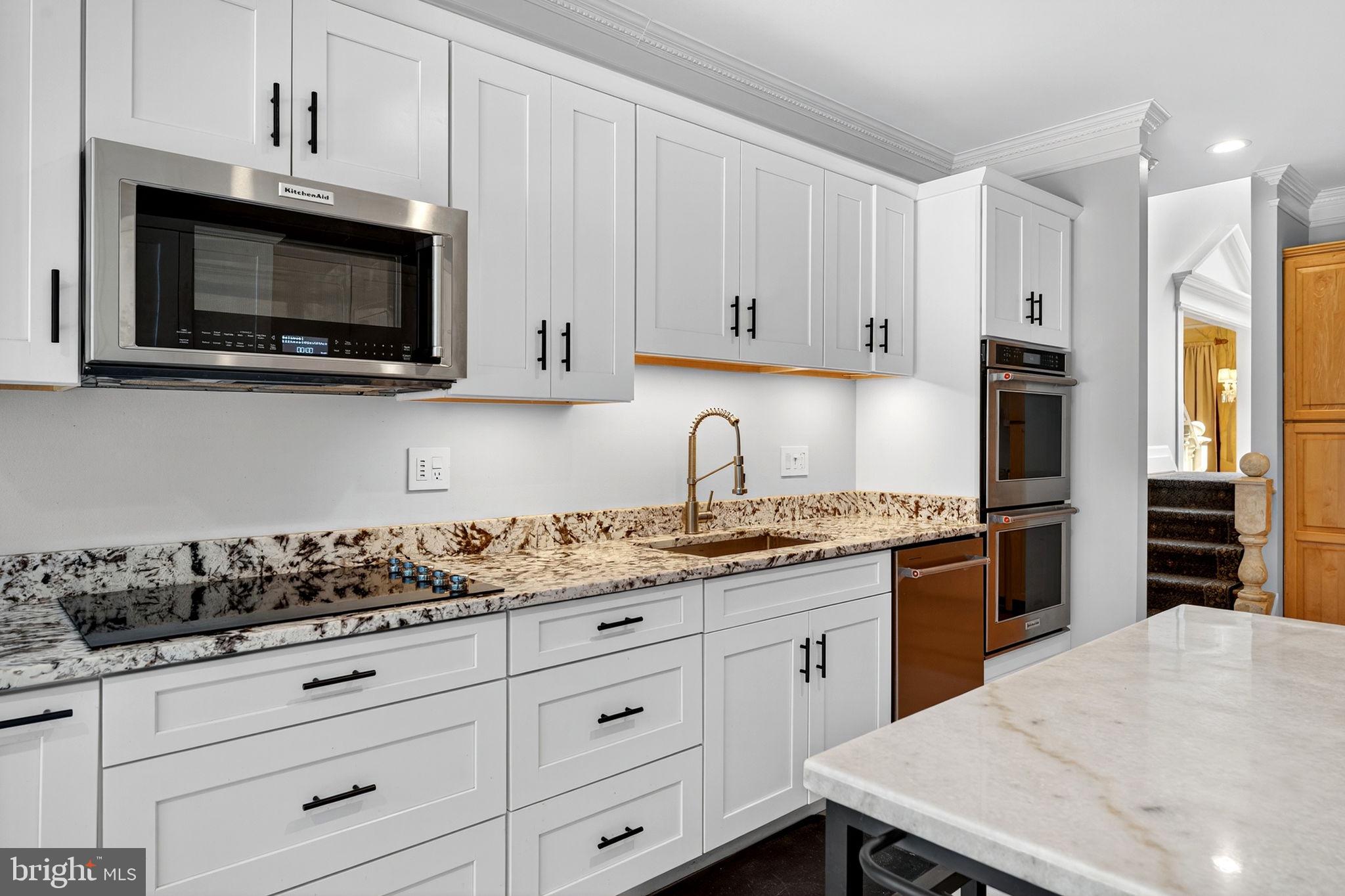 HIGHLANDS - Residential