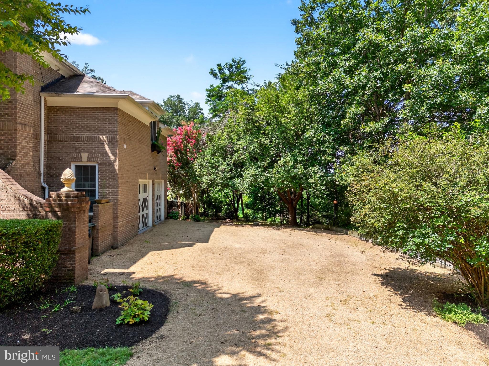 HIGHLANDS - Residential