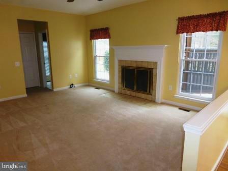 TWIN OAKS - Residential