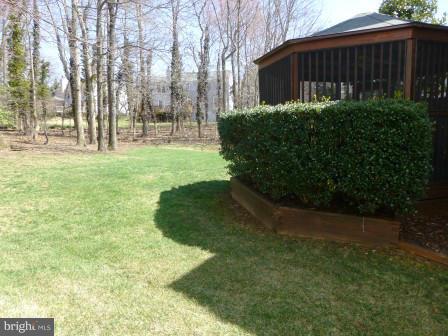 TWIN OAKS - Residential