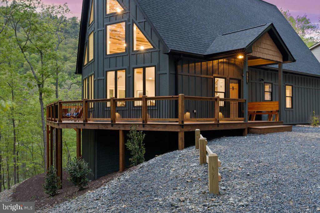 173 CASPER COURT