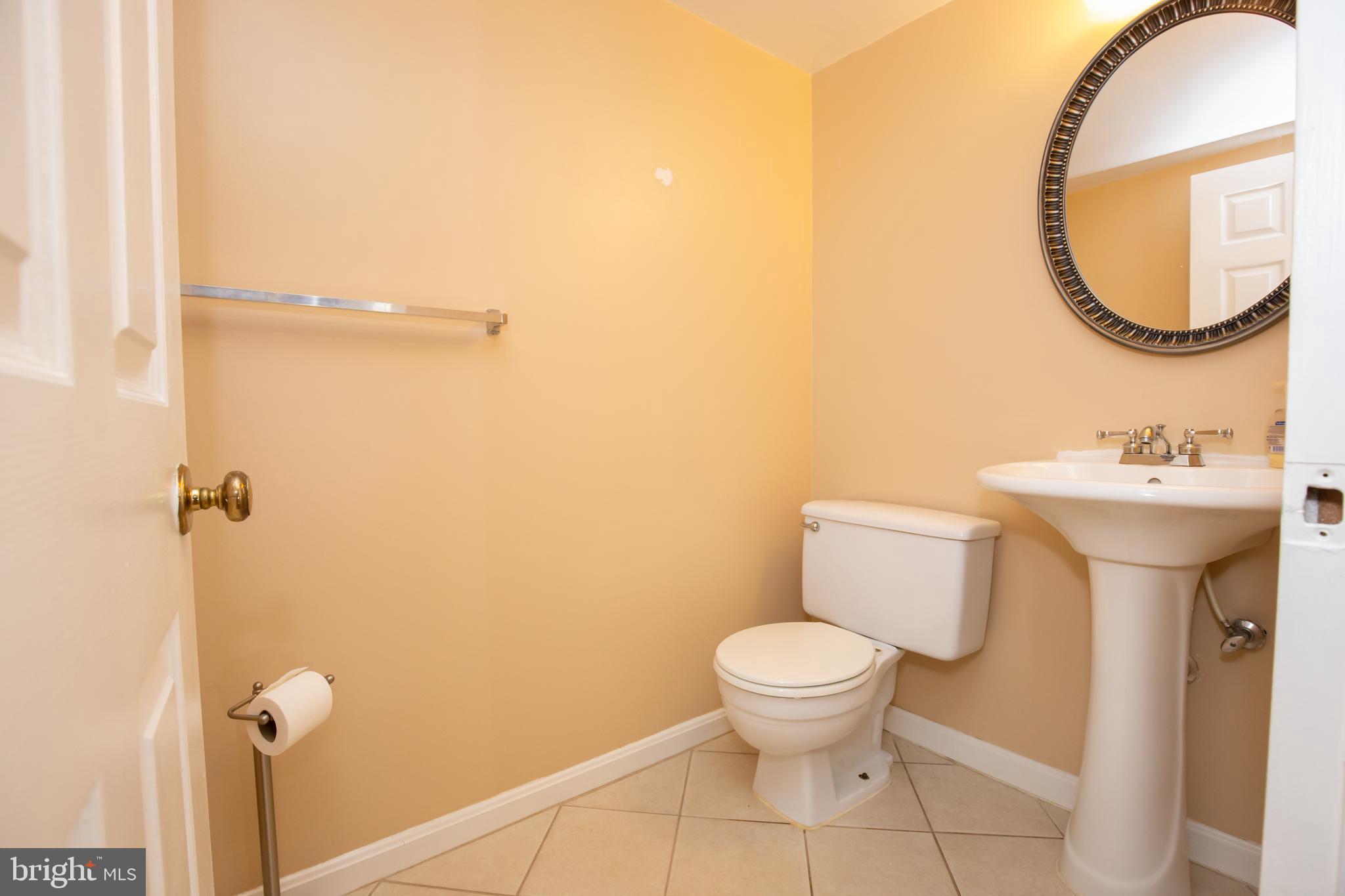 WESTHAMPTON MEWS - Residential Lease