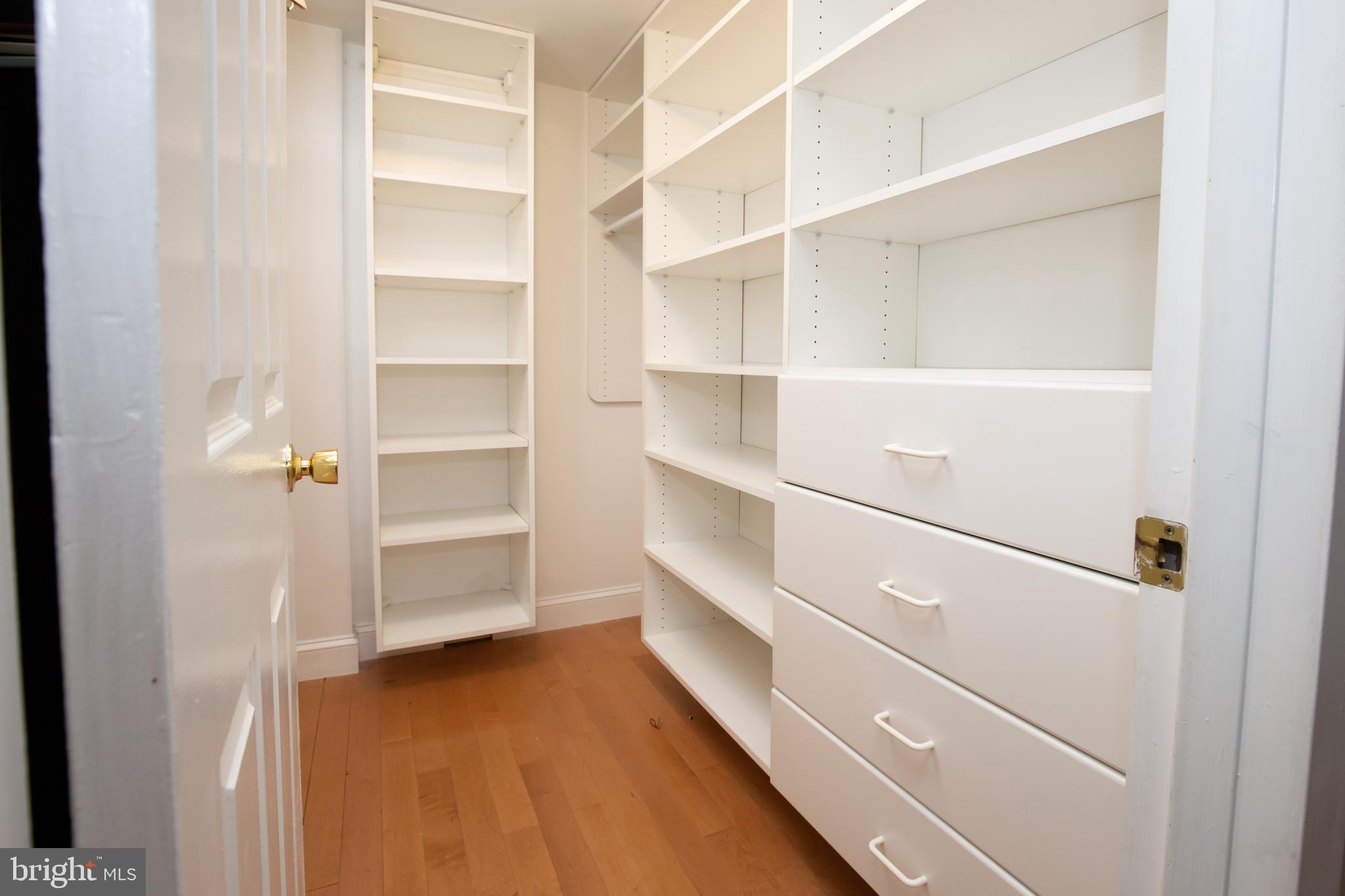 WESTHAMPTON MEWS - Residential Lease