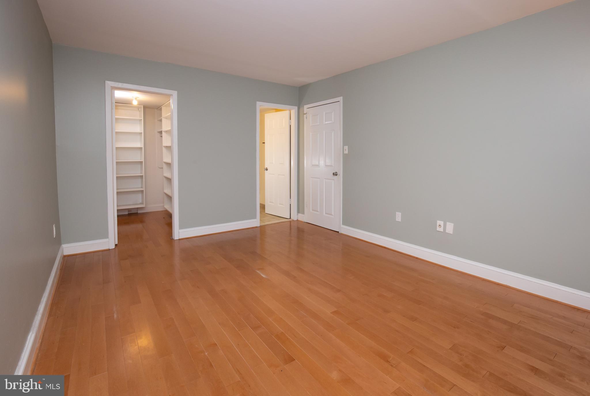 WESTHAMPTON MEWS - Residential Lease