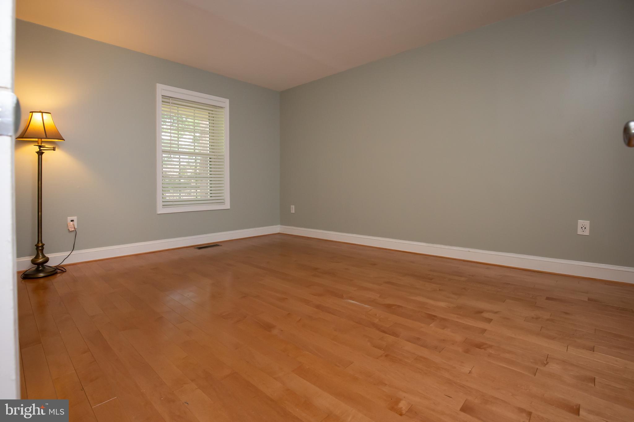 WESTHAMPTON MEWS - Residential Lease