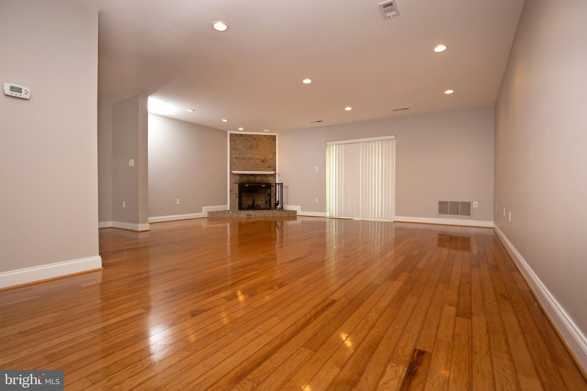 WESTHAMPTON MEWS - Residential Lease