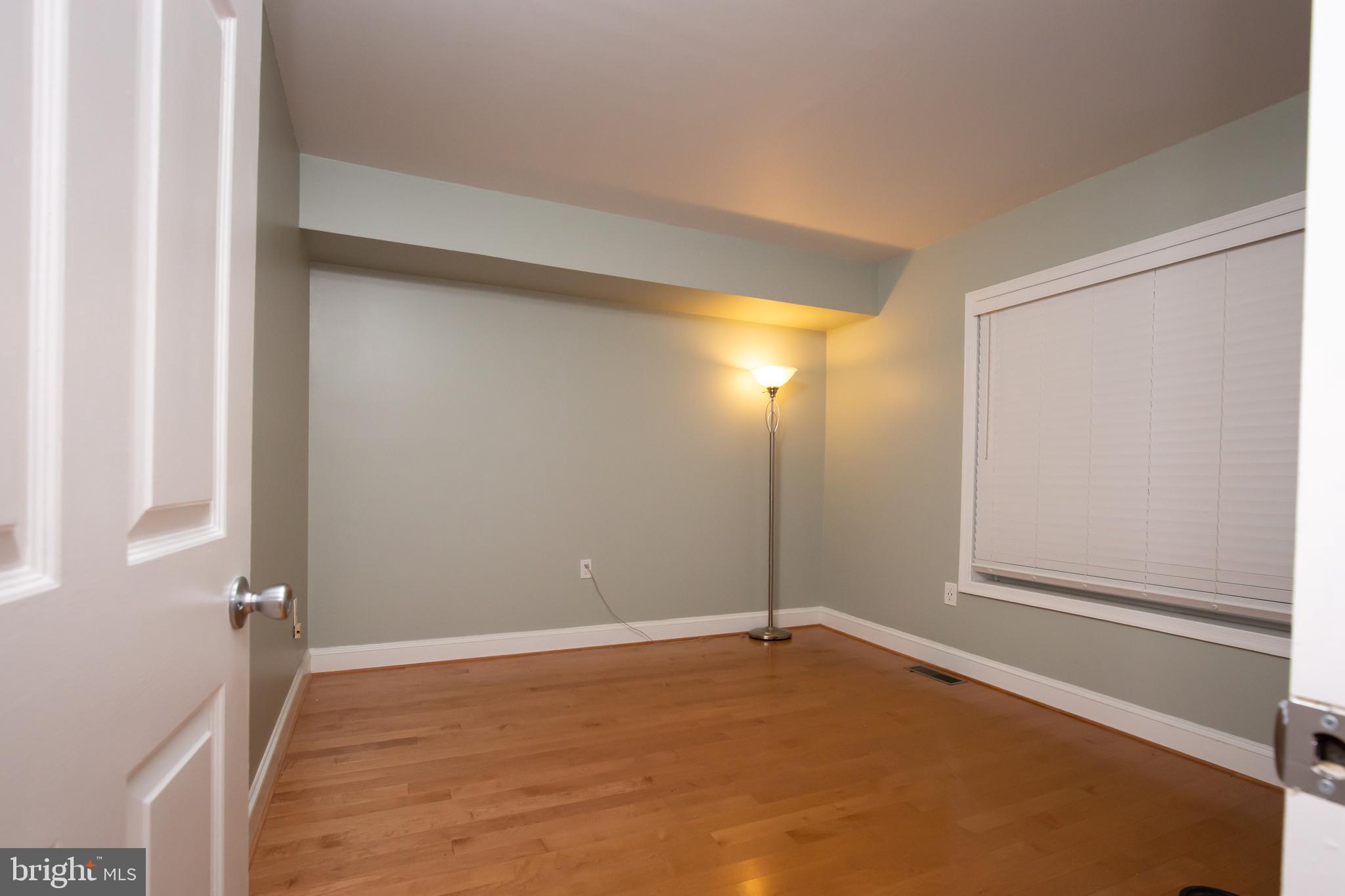 WESTHAMPTON MEWS - Residential Lease