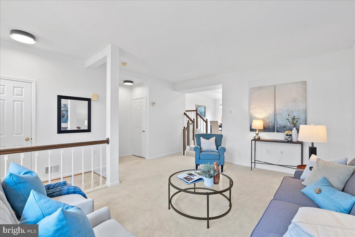 6121 WELLINGTON COMMONS DRIVE