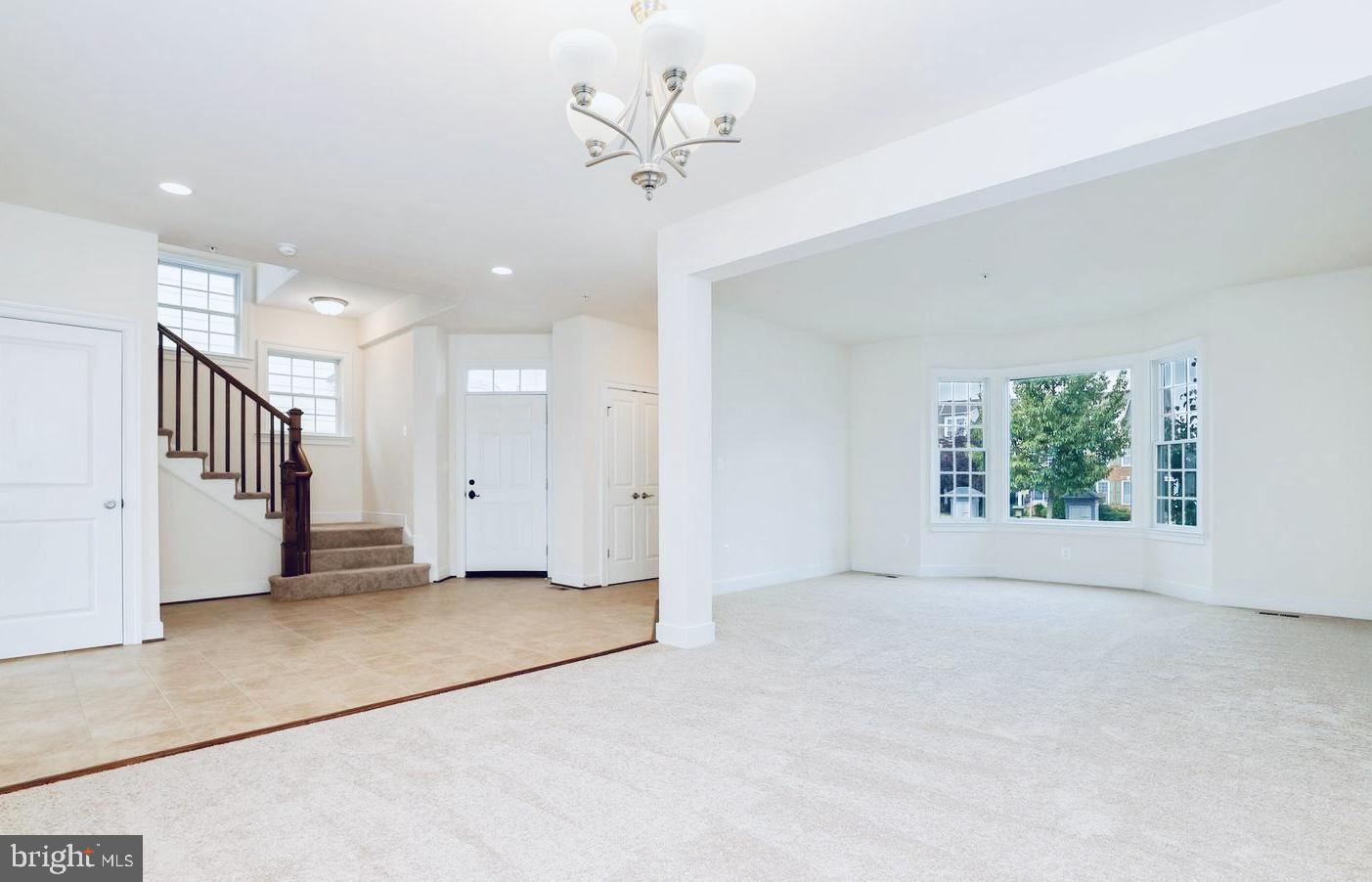 VILLAGES OF URBANA - Residential Lease