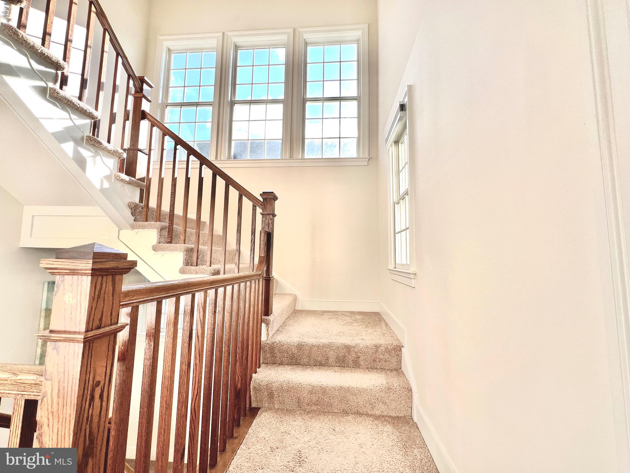 VILLAGES OF URBANA - Residential Lease