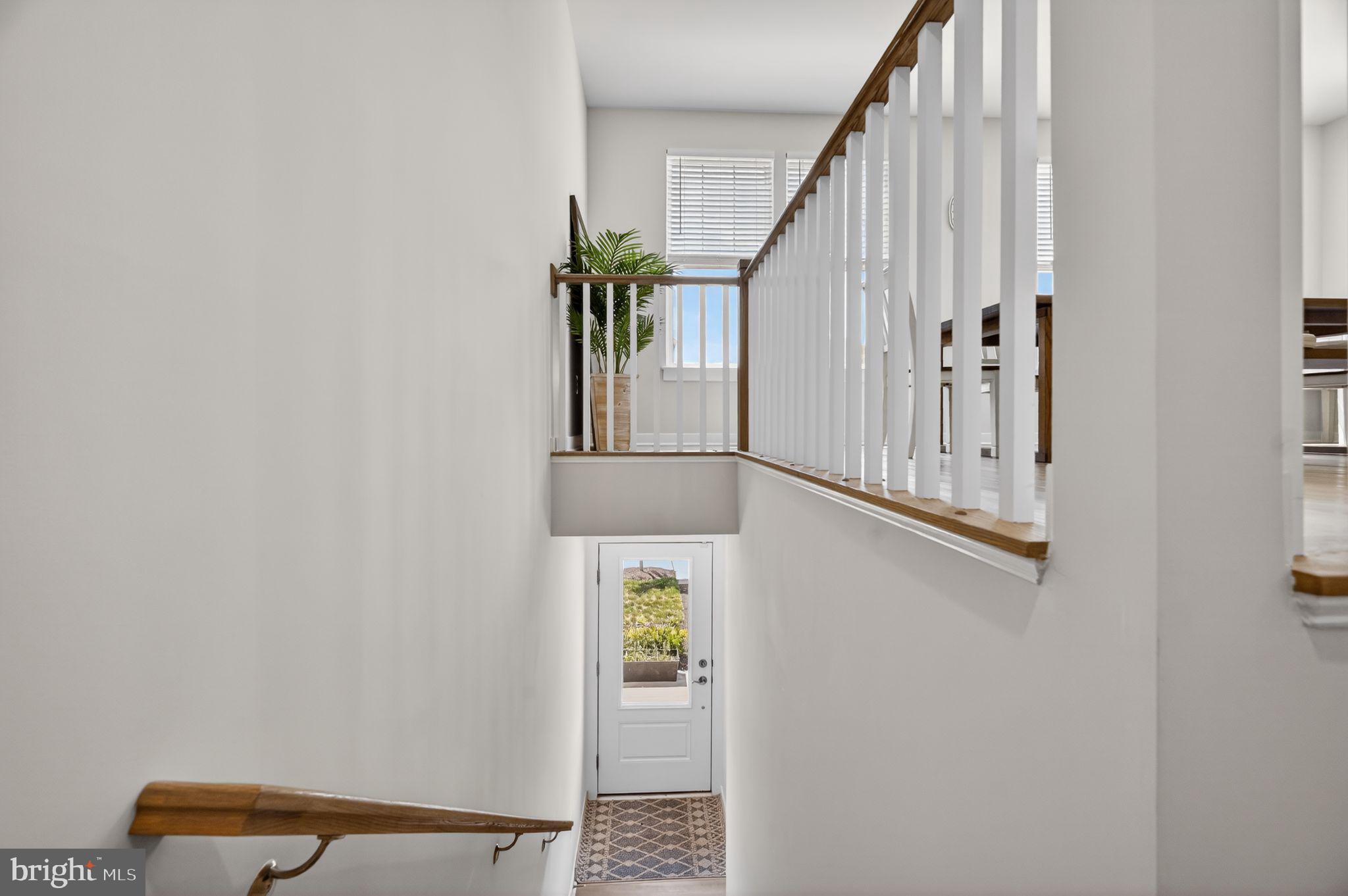 ARCOLA TOWN CENTER - Residential