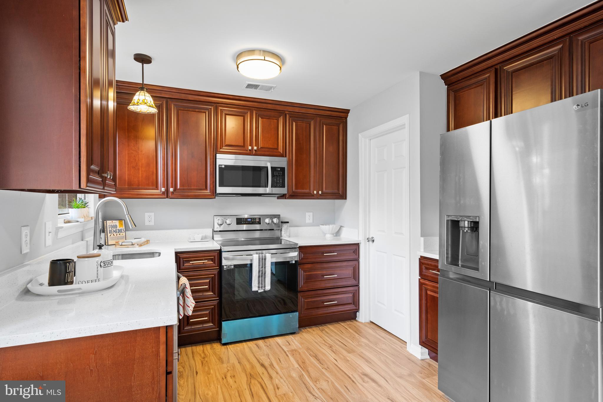 WOODSTREAM EAST PLAT THR - Residential