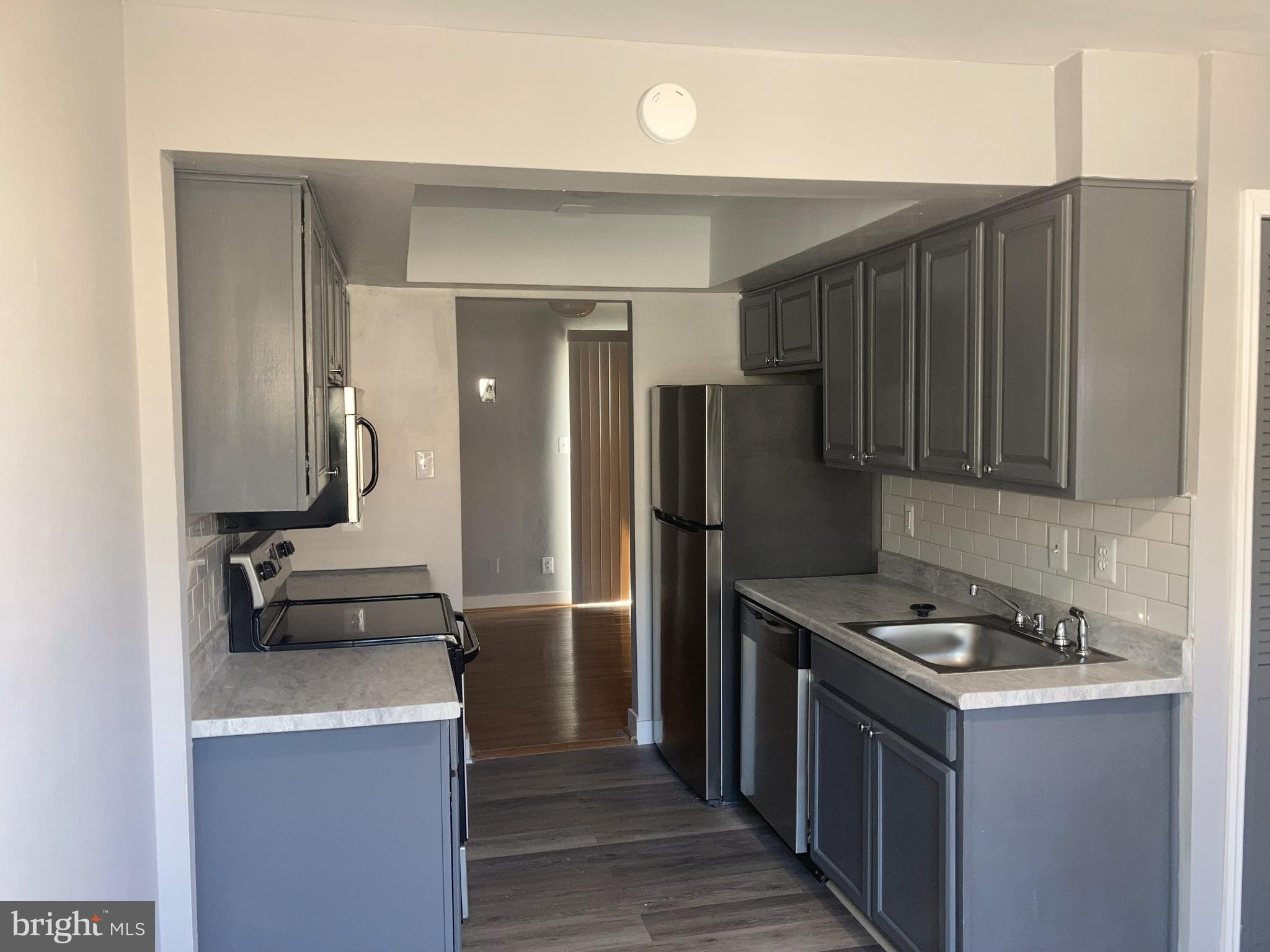 PRINCE PL AT NORTHAMPTOM - Residential