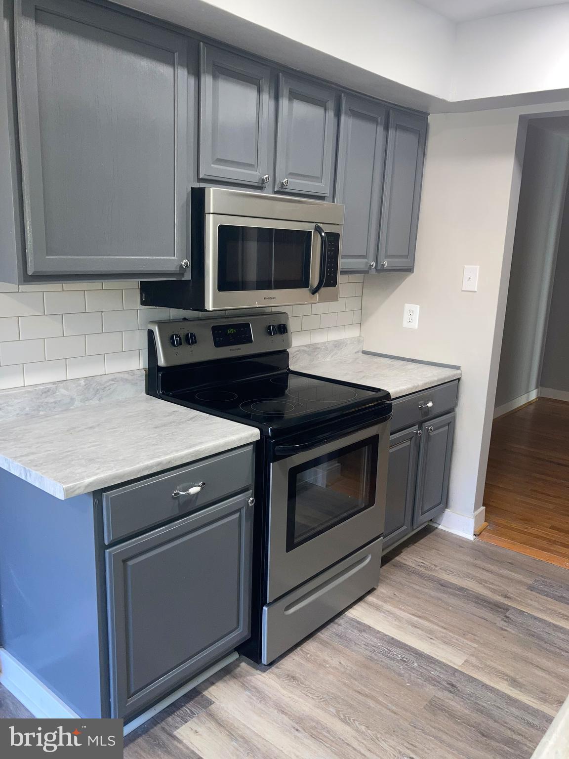 PRINCE PL AT NORTHAMPTOM - Residential