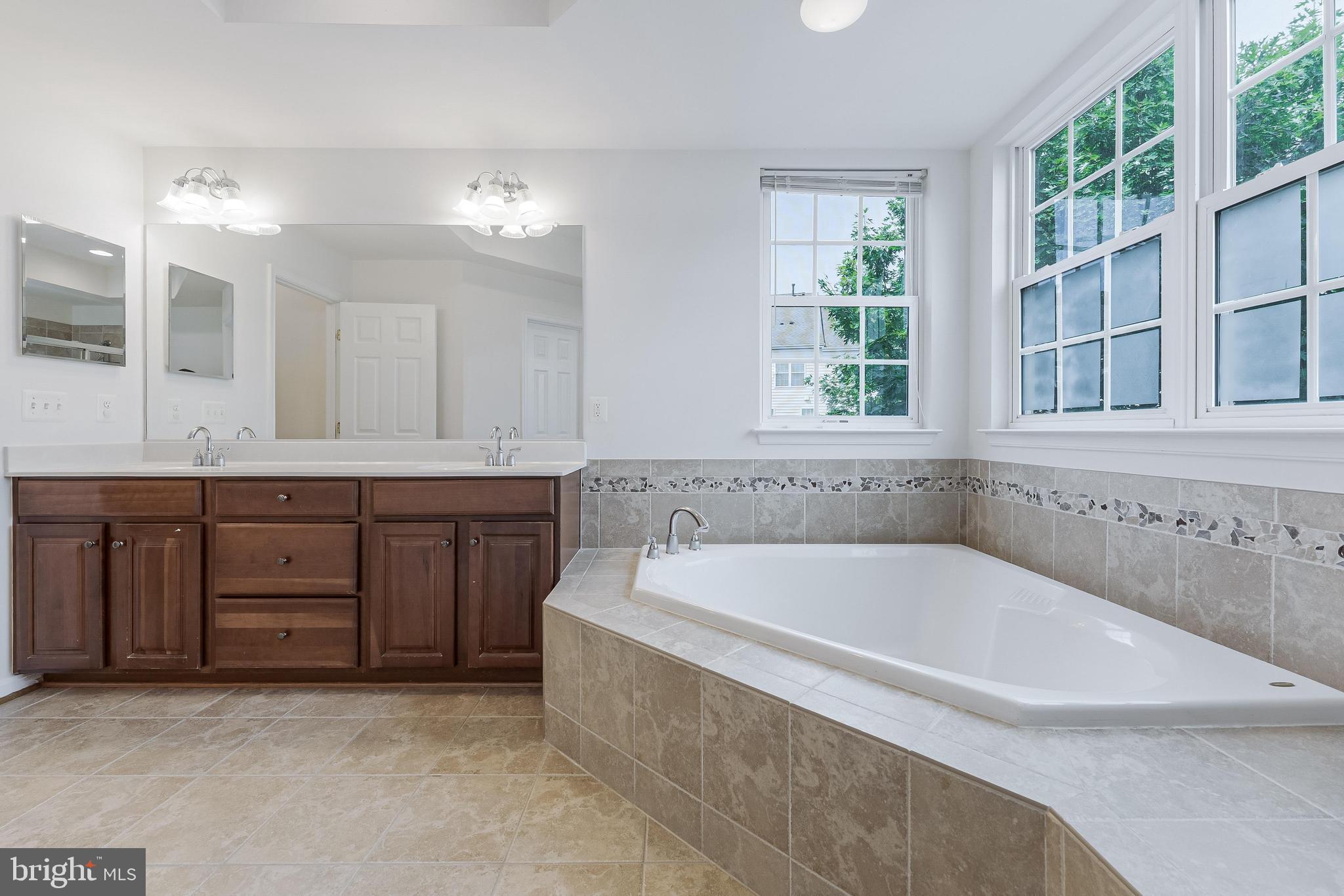 BRAMBLETON - Residential