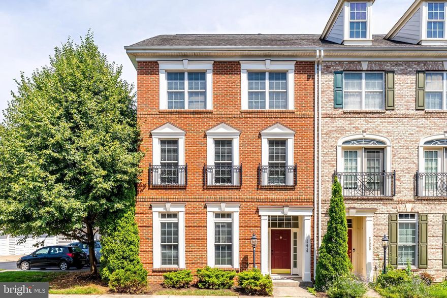 Bright and spacious end-unit townhouse in the heart of Brambleton! This beautifully updated home features fresh paint, new flooring, and new plush carpet throughout. The wide open floor plan offers flexible living and entertaining spaces, including a gourmet eat-in kitchen that flows seamlessly into the family room - perfect for gatherings. The upper levels boast a luxurious primary suite with a large walk-in closet and convenient laundry, plus a versatile top-level rec room complete with a wet bar. Enjoy the ease of a detached two-car garage and ample guest parking. Located in one of Northern Virginia’s most sought-after communities with access to five pools, parks, trails, tennis courts, a dog park, and more. Ideally situated near Dulles International Airport, Ashburn Metro, and major commuter routes. Welcome home!