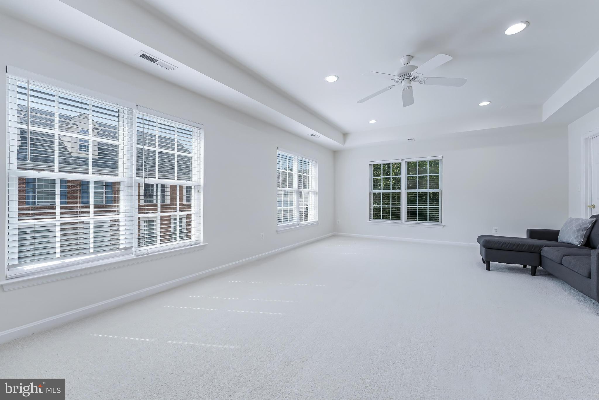 BRAMBLETON - Residential