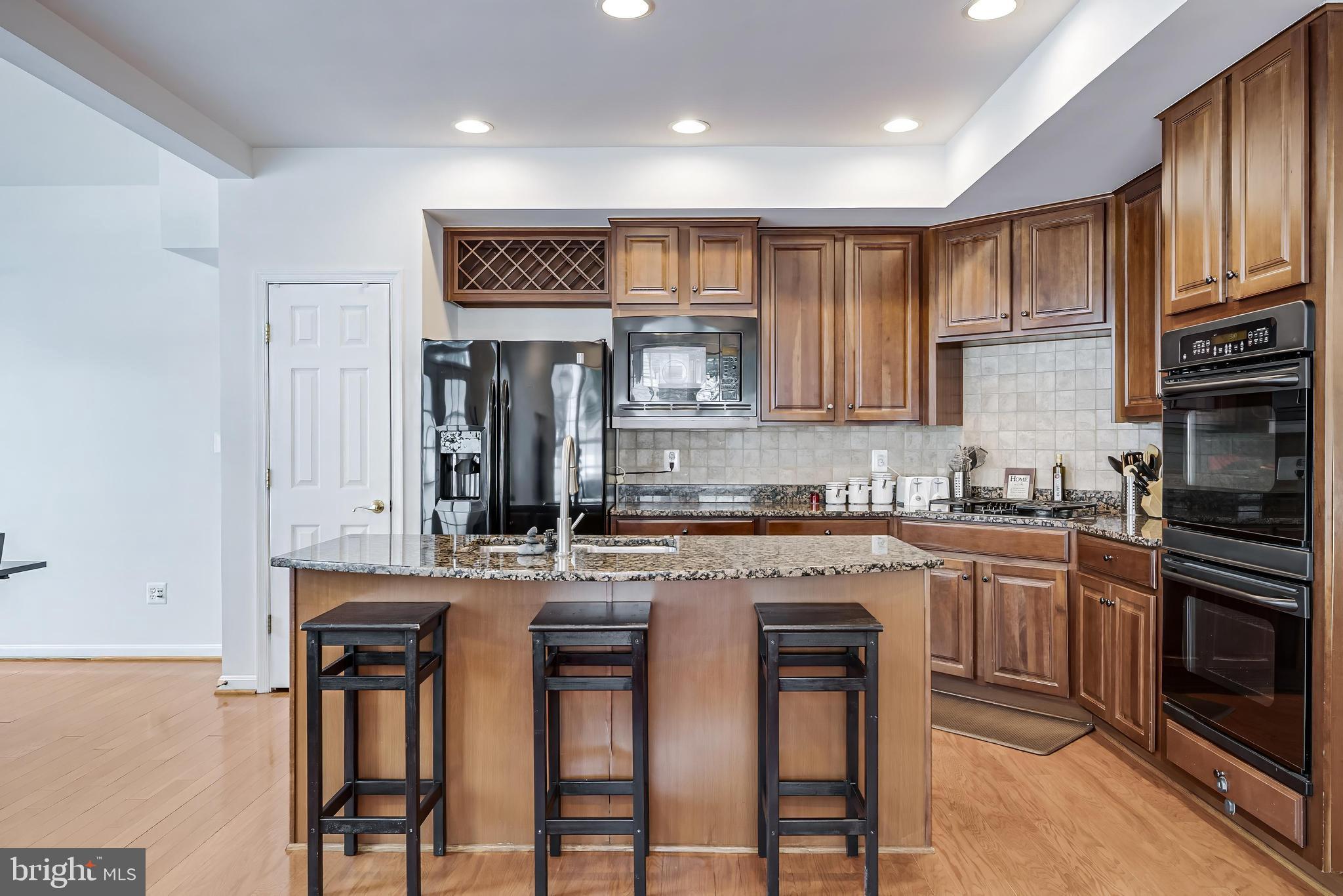 BRAMBLETON - Residential