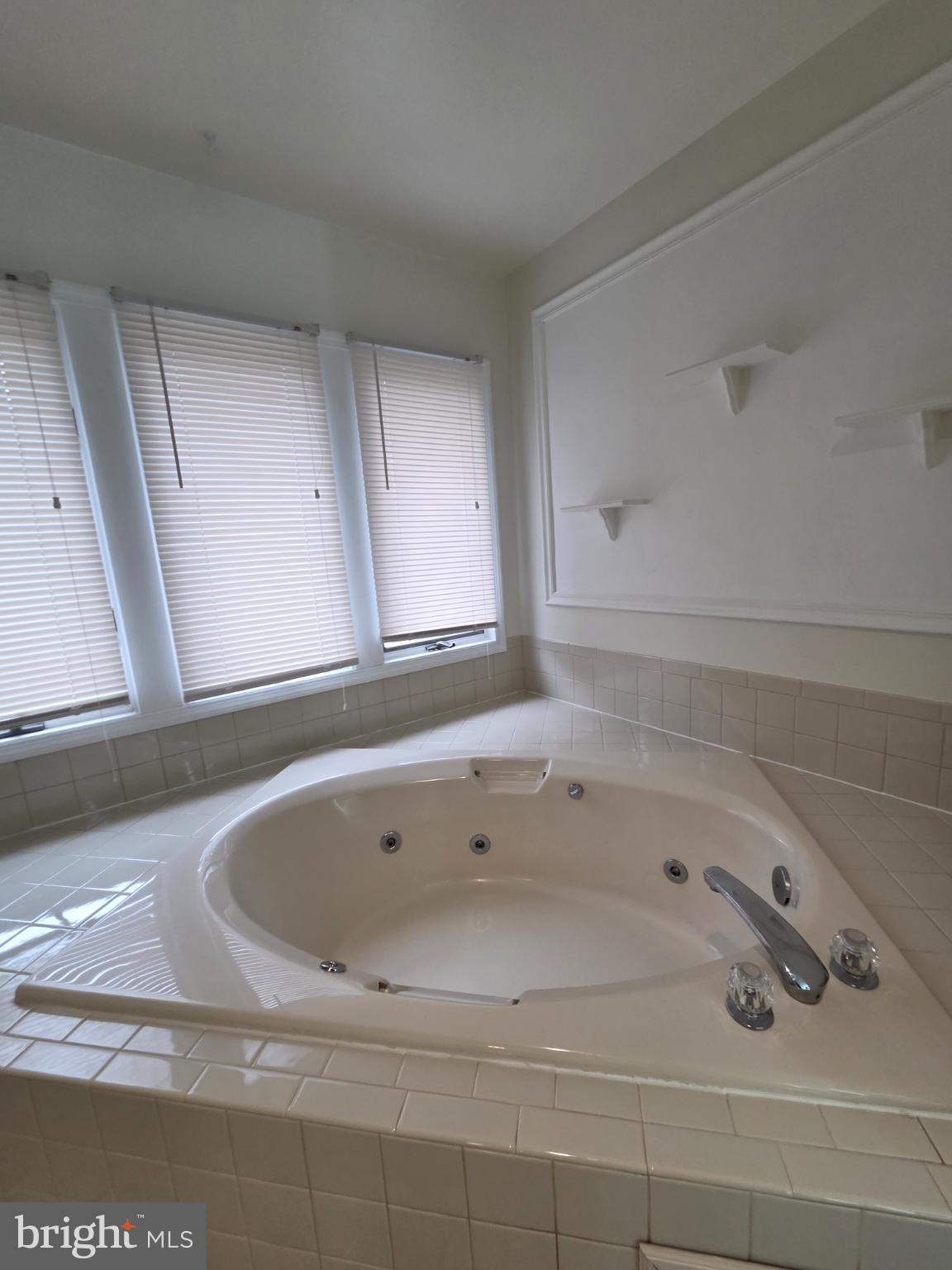 WEST END FARMS - Residential