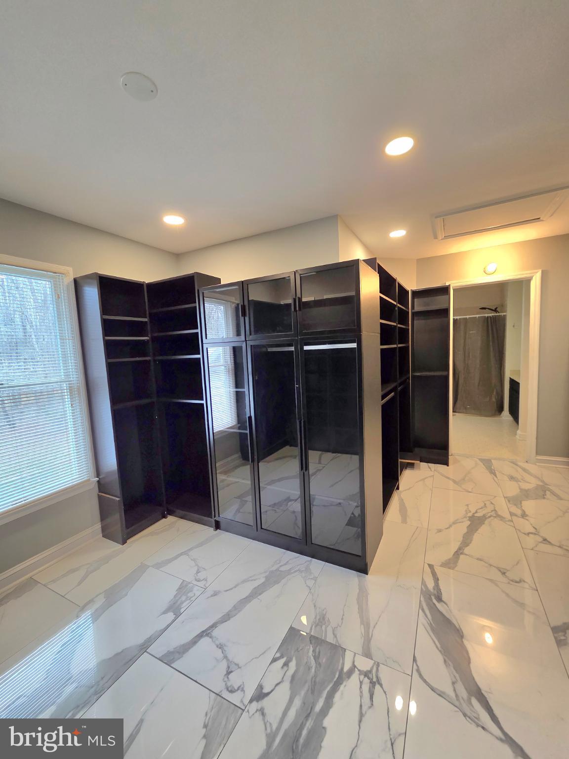 WEST END FARMS - Residential