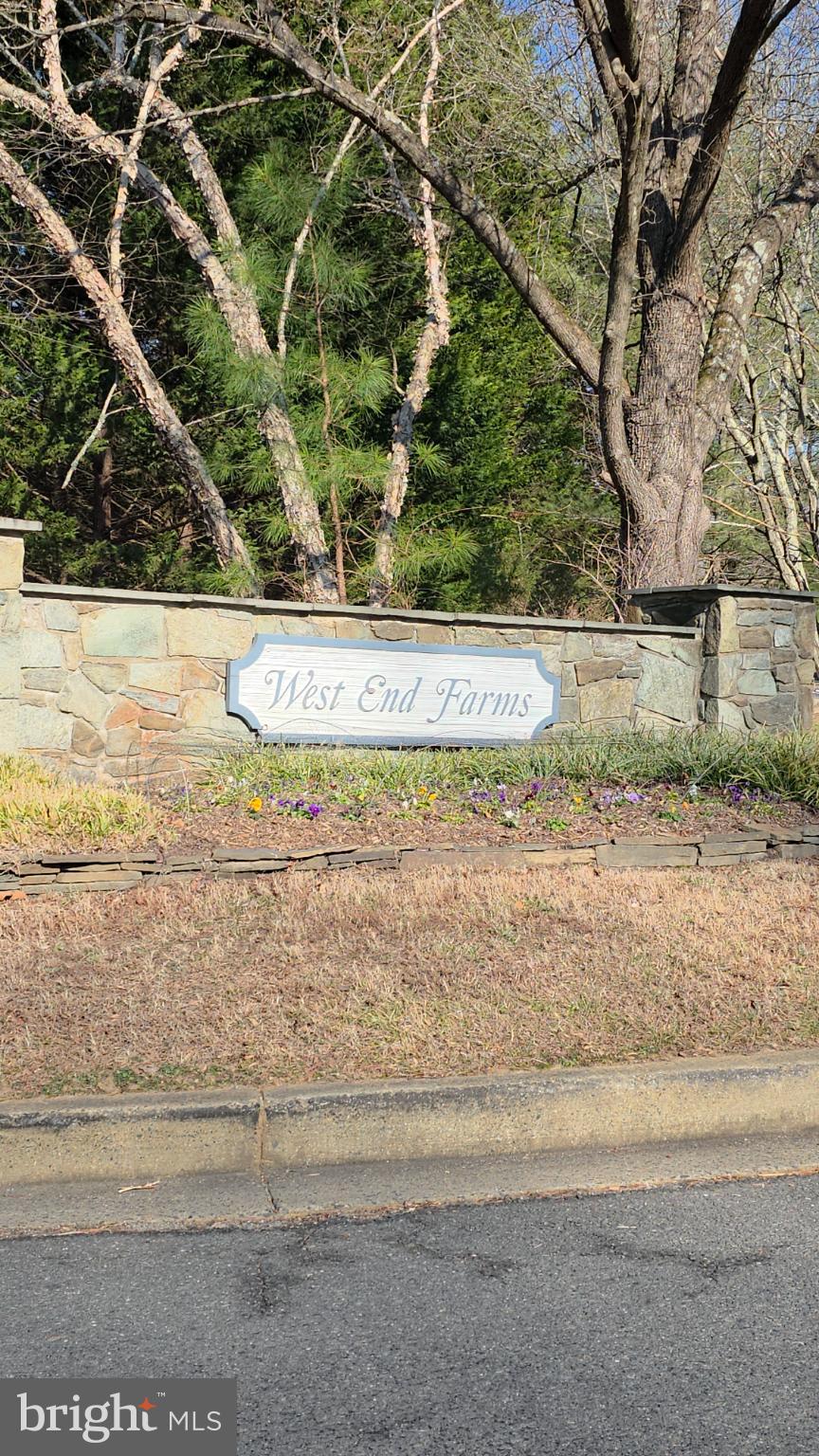 WEST END FARMS - Residential