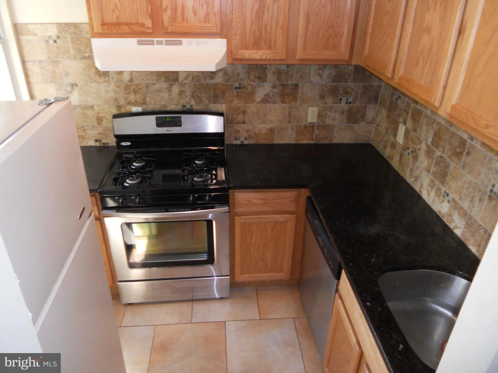 Philadelphia, Pennsylvania 19129, United States, 2 Bedrooms Bedrooms, ,3 BathroomsBathrooms,Residential,Active,138454