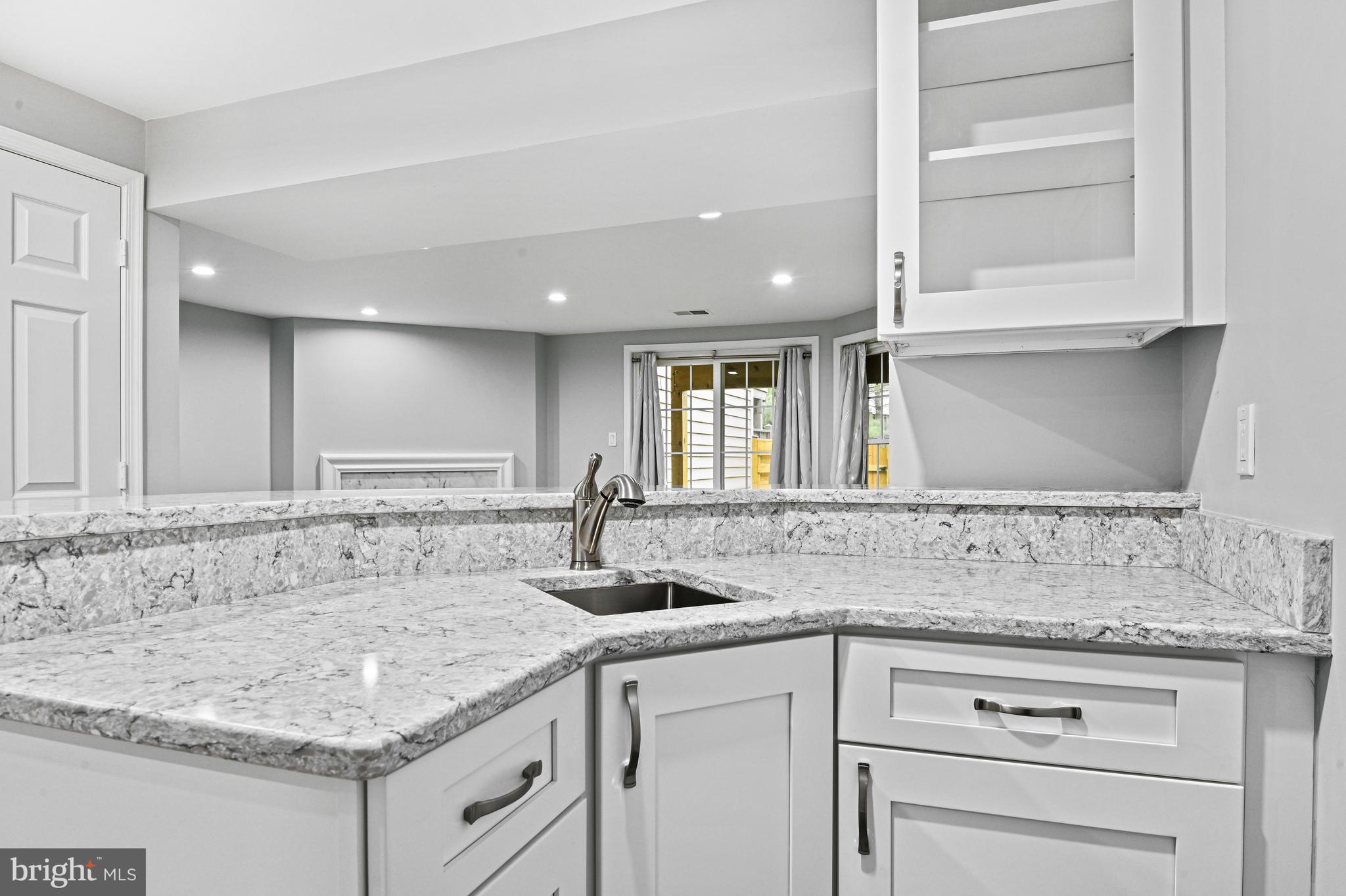 ASHBURN FARM - Residential